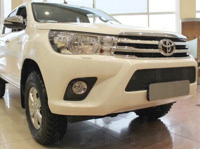 Toyota Hilux (15–) Защита радиатора Premium, чёрная